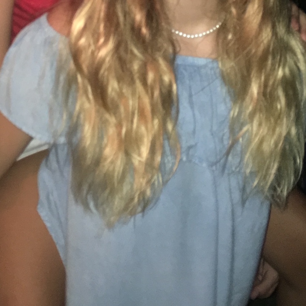 Off the Shoulders style envy shirt